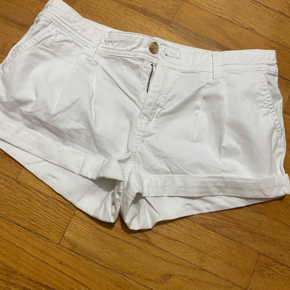 Abercrombie &Fitch shorts woman small or w26